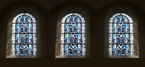 church-window-2084280_1920.jpg